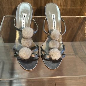 Manolo Blahnik fur heels!